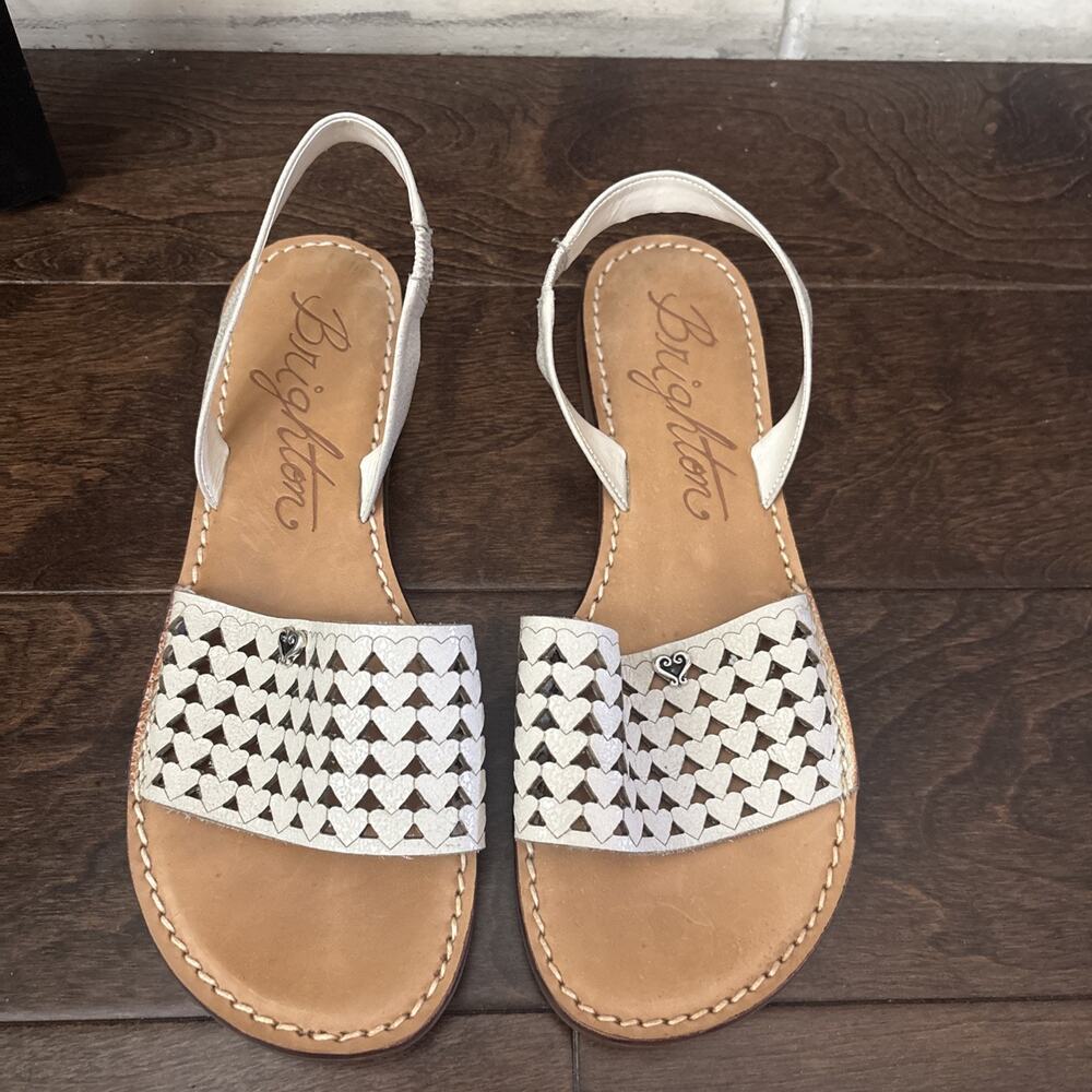 Brighton Ahava Sandals Womens Sz 10 Beige Marshmallow Leather Flats Slingback